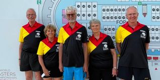 Olaf Kath, Hamide Zarifian-Arnold, Gerd Arnold, Anka Mutke, Rainer Stolz nahmen die weite Reise nach Südkorea auf sich.